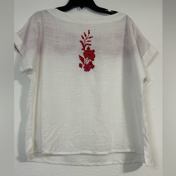 Solitaire Summer Red and White Boxy Embellished Blouse - Picture 2 of 13